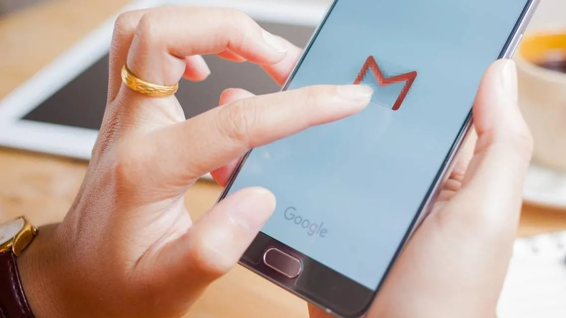 De intelectuales a hiperconectados: la evolución del perfil del usuario de email en los últimos 50 años