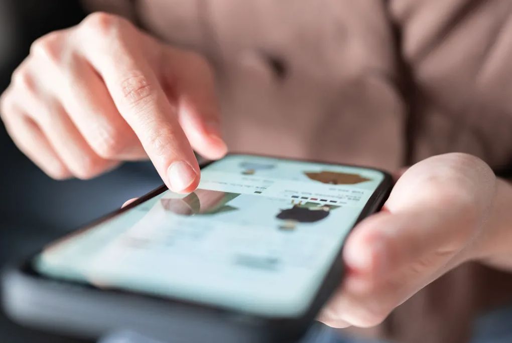 El impacto de los Smartphones en la Experiencia de Cliente y su evolución hasta la era de la IA 