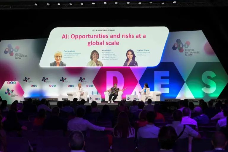 DES2024: "La importancia de simplificar el lenguaje y una comunicación clara para interactuar de forma efectiva con la IA"