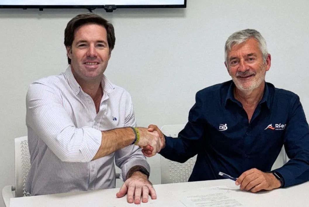 Scotta renueva su patrocinio con RFEN en vísperas de los JJOO