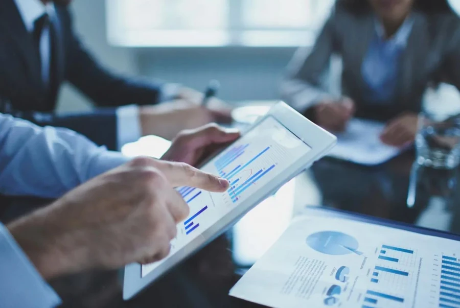 El impacto negativo de la sobrecarga de información y la mala gestión de datos en las empresas