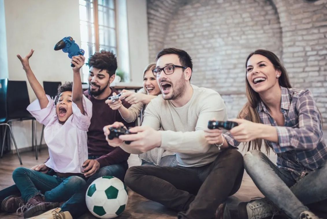 A más de la mitad de los consumidores de entre 13 y 78 años les gusta jugar videojuegos: marcas  y anunciantes reconocen su potencial