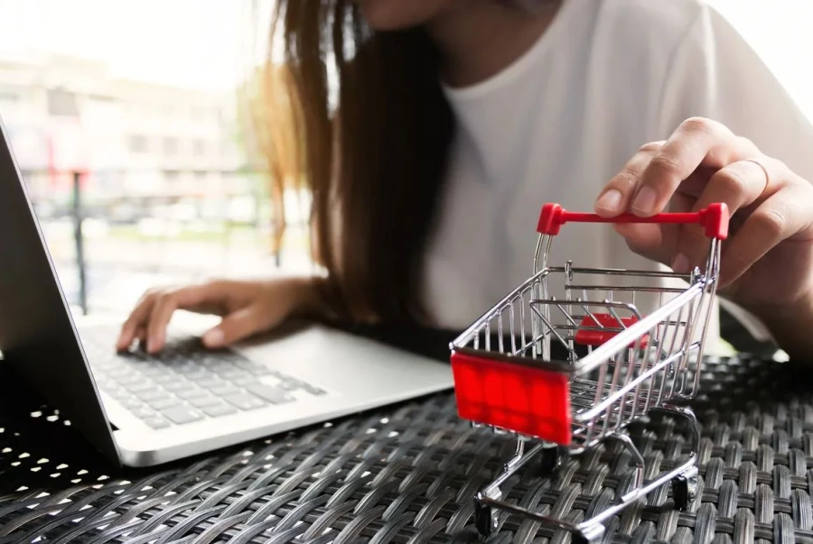 La adicción a la cesta de compra 'online' pendiente de pago