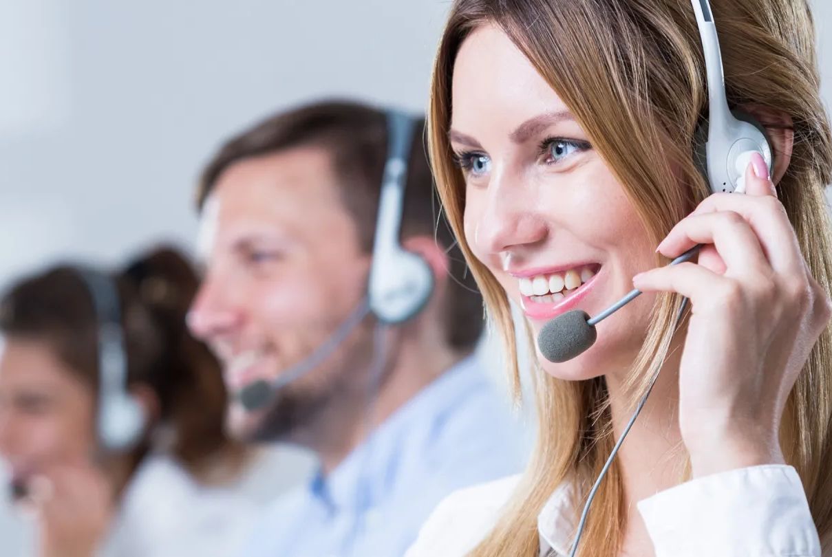 Los consumidores actuales tienen mayores expectativas en cuanto a la atención al cliente y la resolución de problemas tras sus compras