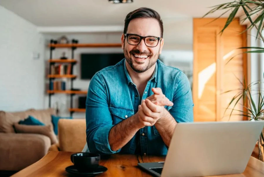 El empleo y trabajo remoto en el sector del marketing digital