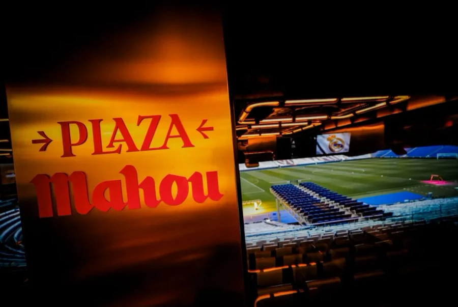 Mahou abre sus puertas a una nueva experiencia de marca en el estadio Santiago Bernabéu