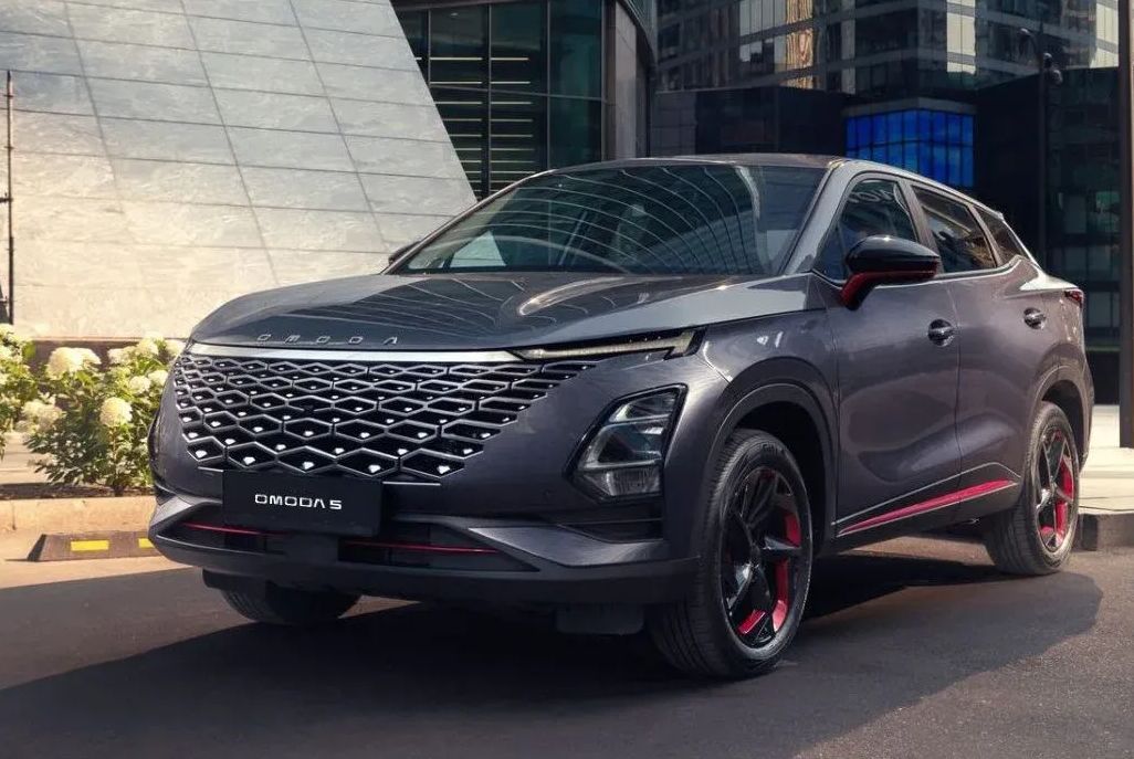 Sin grandes campañas de marketing y publicidad las marcas chinas logran que 7 de cada 10 compradores consideren invertir en un automóvil chino en los próximos años