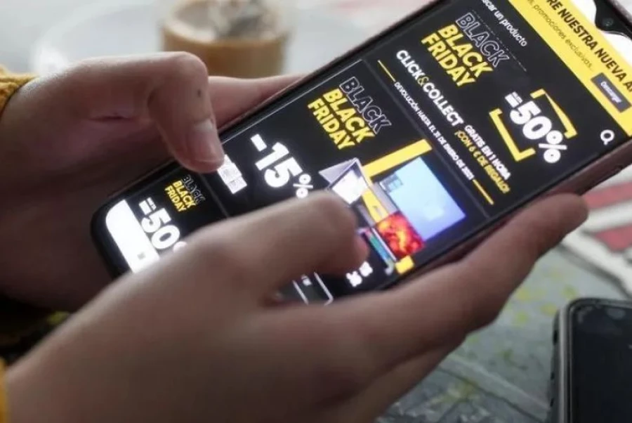 La realidad de las estrategias de Precios por parte de marcas y tiendas online de cara al Black Friday: ¿Ofertas Reales o Simuladas?