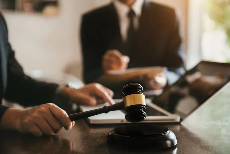 Google a juicio: ¿un gigante con demasiado poder en la industria tecnológica y la publicidad online?