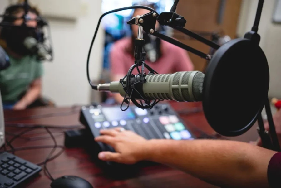 ¿Tiene el boom de los podcasts un lado oscuro? Al descubierto la primera triquiñuela publicitaria para inflar las cifras de oyentes 