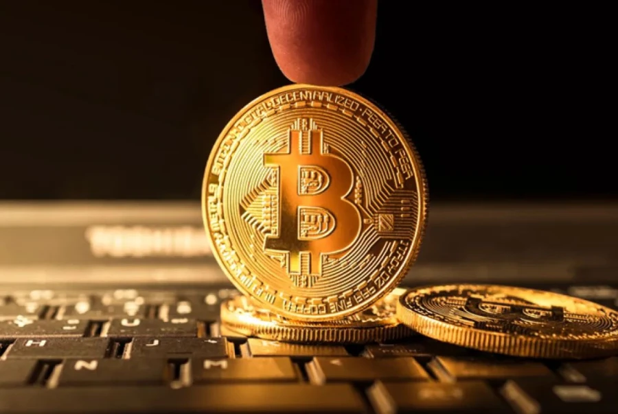 El auge de las criptomonedas en la publicidad online es innegable pero repleto de retos considerables