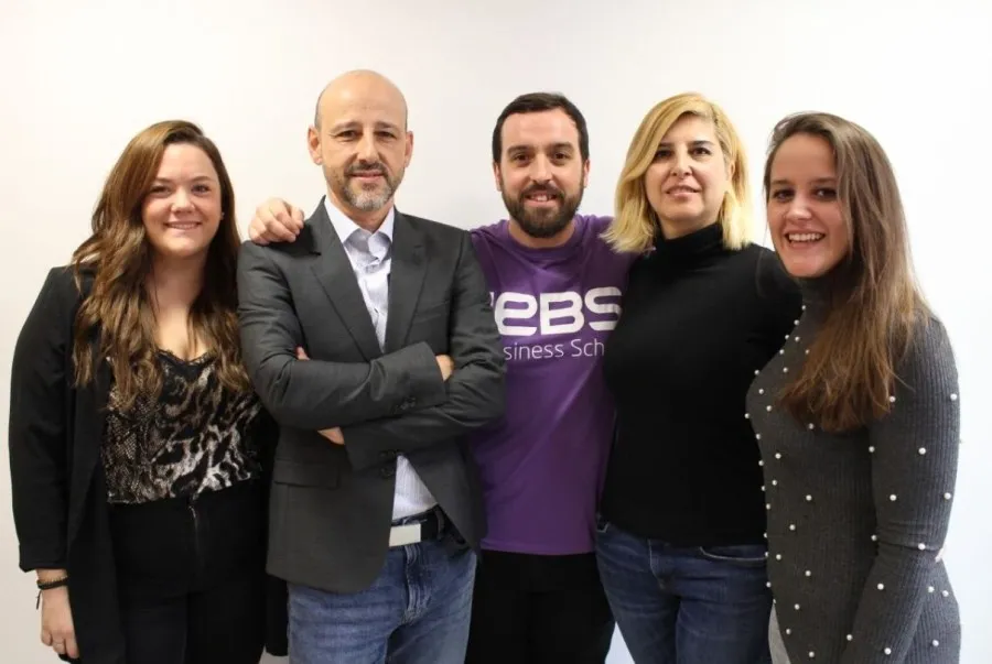 IEBS lanza un curso gratuito para las empresas que quieran impulsar sus redes sociales