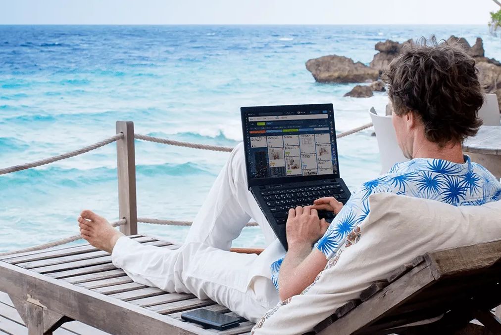 Oficina virtual: ¡trabaja de forma remota, gestiona clientes y colabora online!